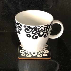 Large tea cup with coaster